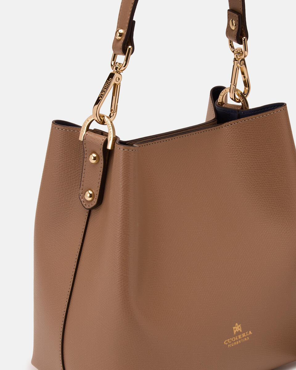 KLEINE EIMERTASCHE Desert  - Cuoieria Fiorentina