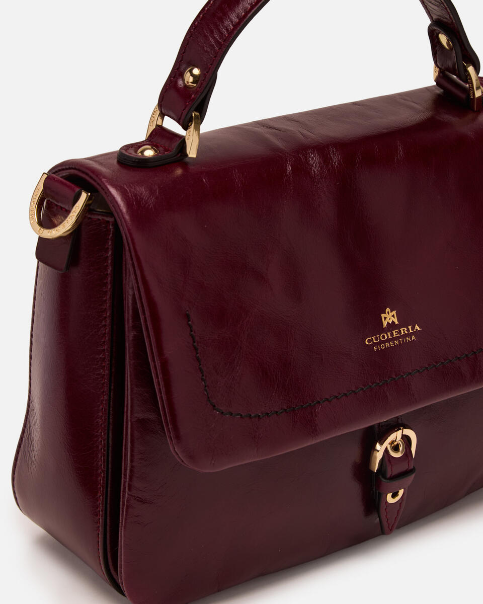 KLEINE FLAP BAG Schwarzkirsche  - Cuoieria Fiorentina