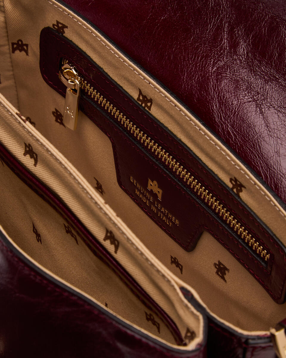 KLEINE FLAP BAG Schwarzkirsche  - Cuoieria Fiorentina
